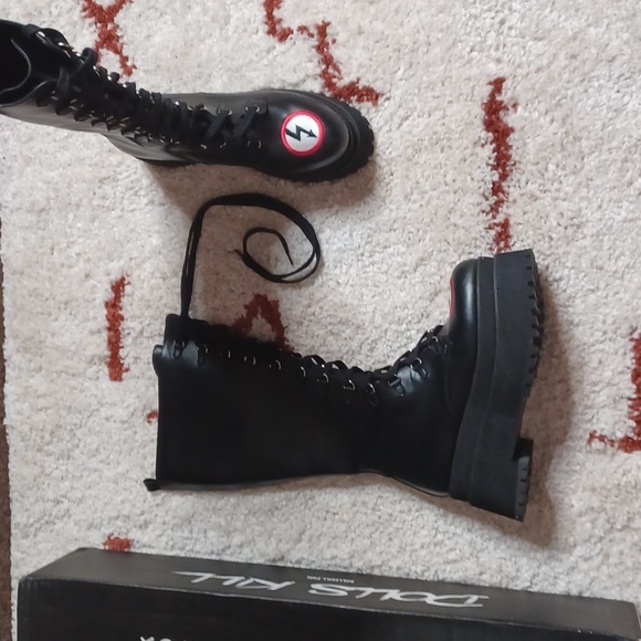 SUPER RARE-Size W11- Dolls Kill.X.Marilyn Manson-Knee High Platforms!! - Picture 11 of 17